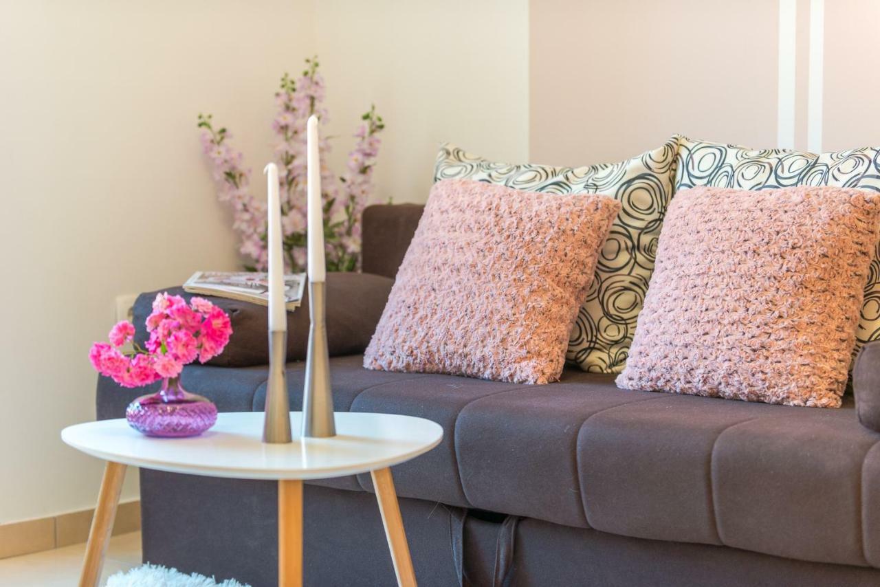 Fora Apartment *